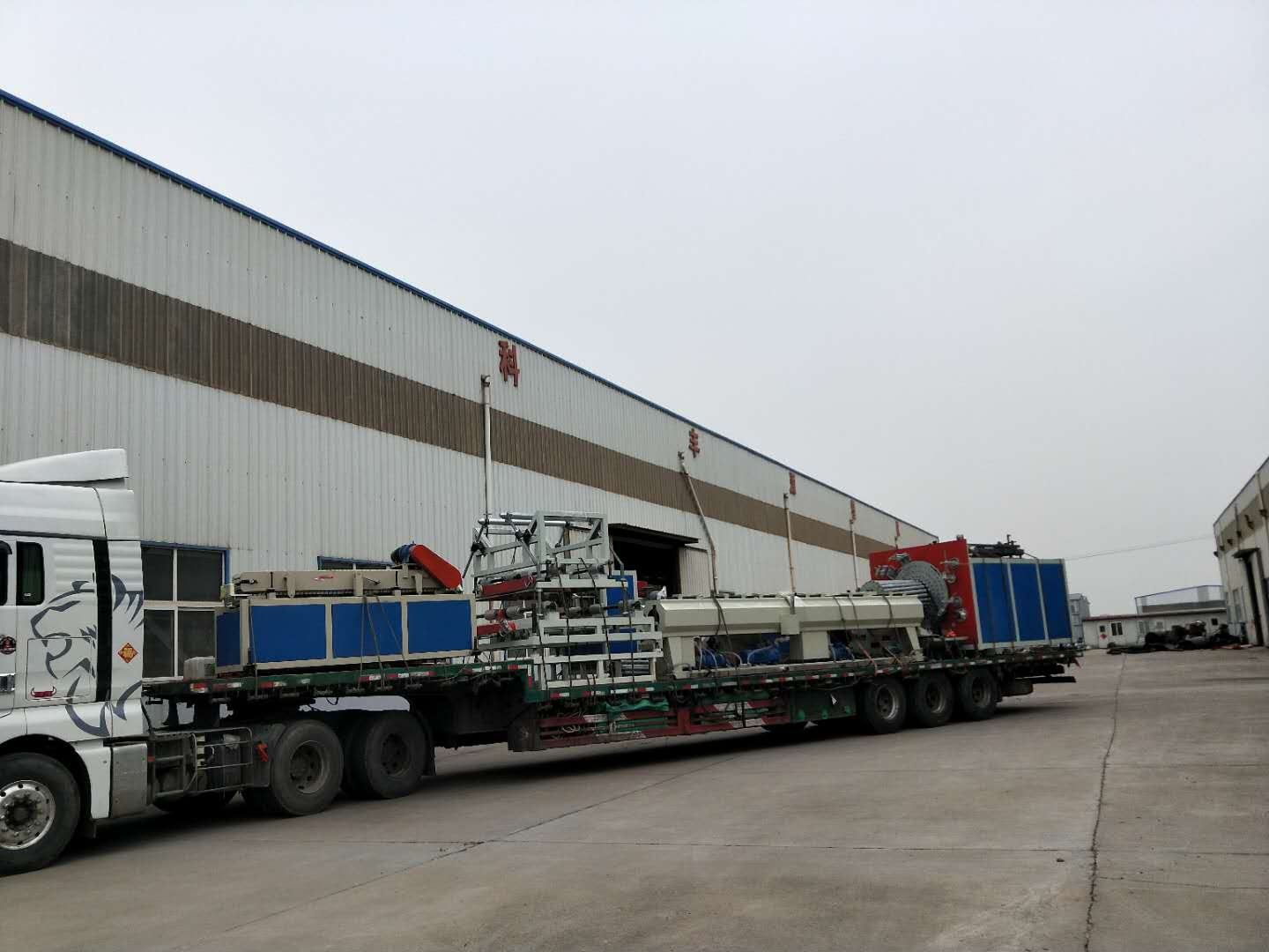 內(nèi)肋管設備